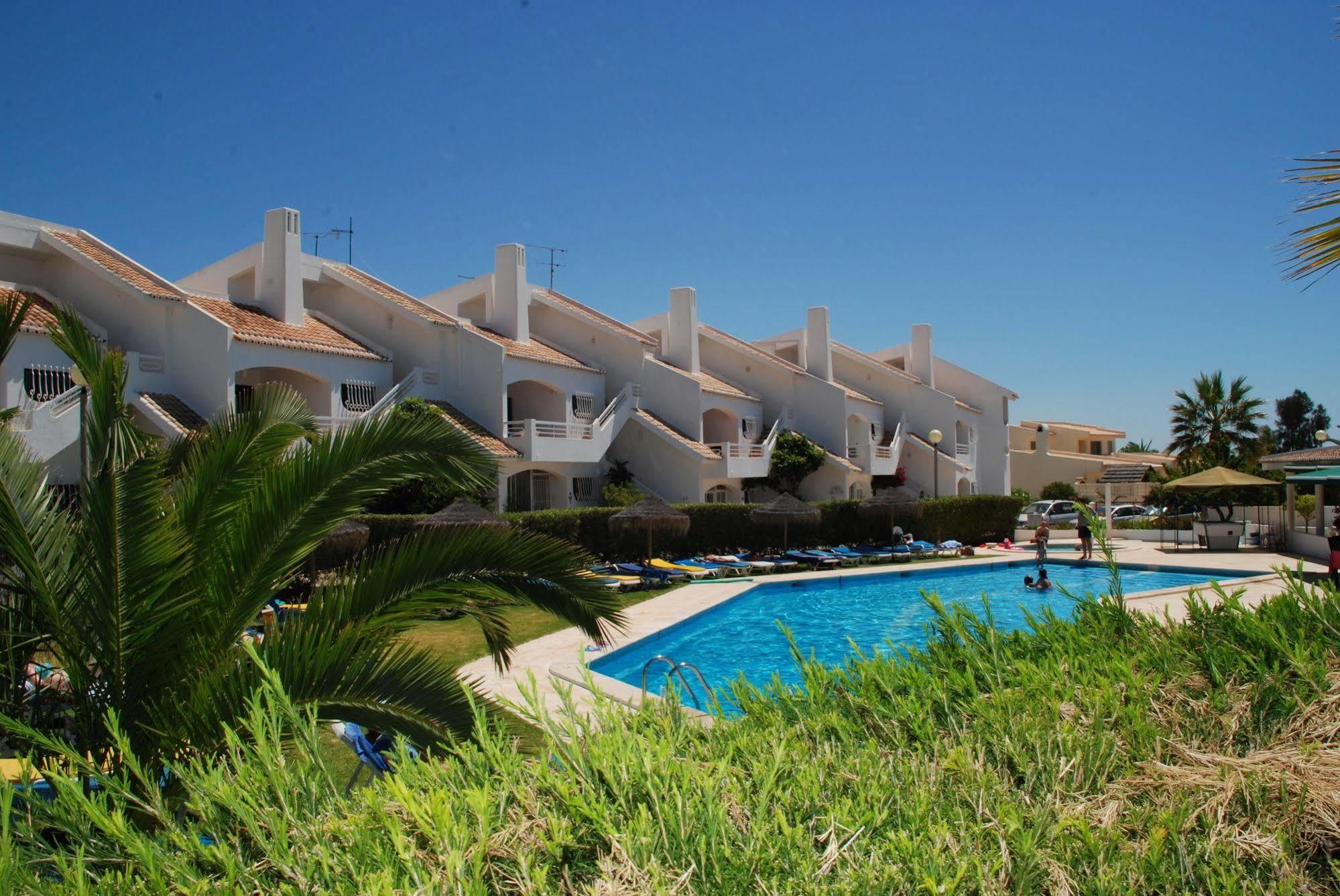 Hotel Vila Nova- By Portugalferias à Carvoeiro  Extérieur photo